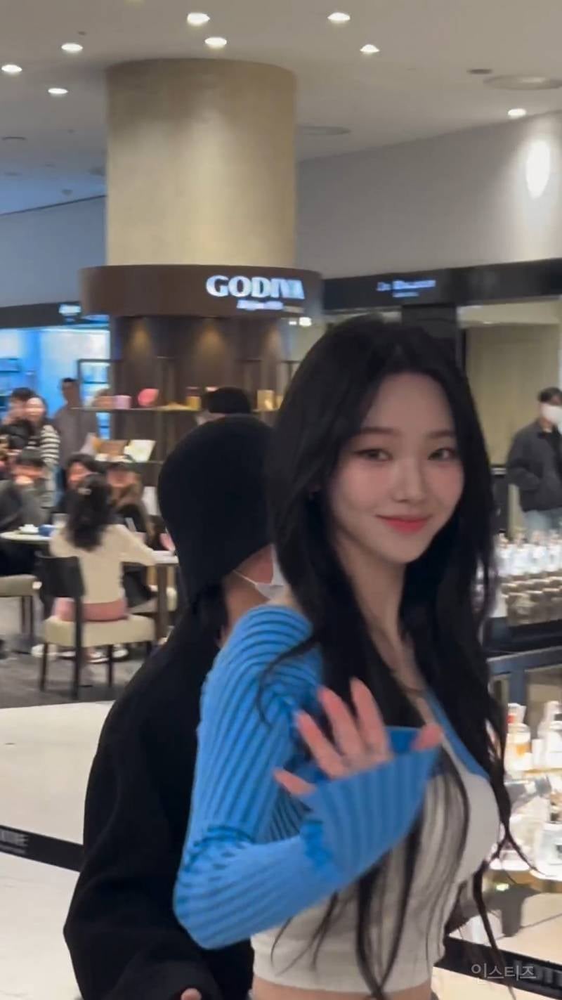 실물 느낌 나는 에스파 카리나 폰카짤.jpg | 인스티즈