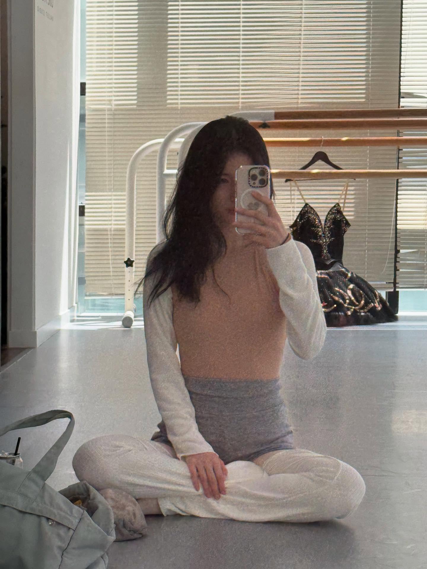 [잡담] 배수지 발레 거울셀카 모음 | 인스티즈