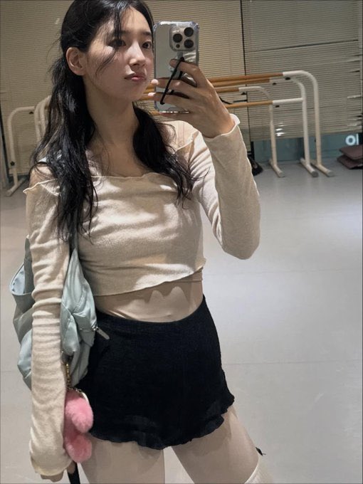 [잡담] 배수지 발레 거울셀카 모음 | 인스티즈