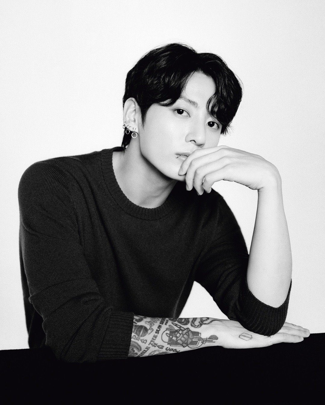 [잡담] 정국 이 사진은 어디서 뜬거임? | 인스티즈