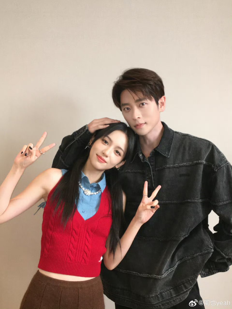 [잡담] 중드 여우남주 토끼여주 케미 개좋아서 짤 보이는거마다 저장함 | 인스티즈