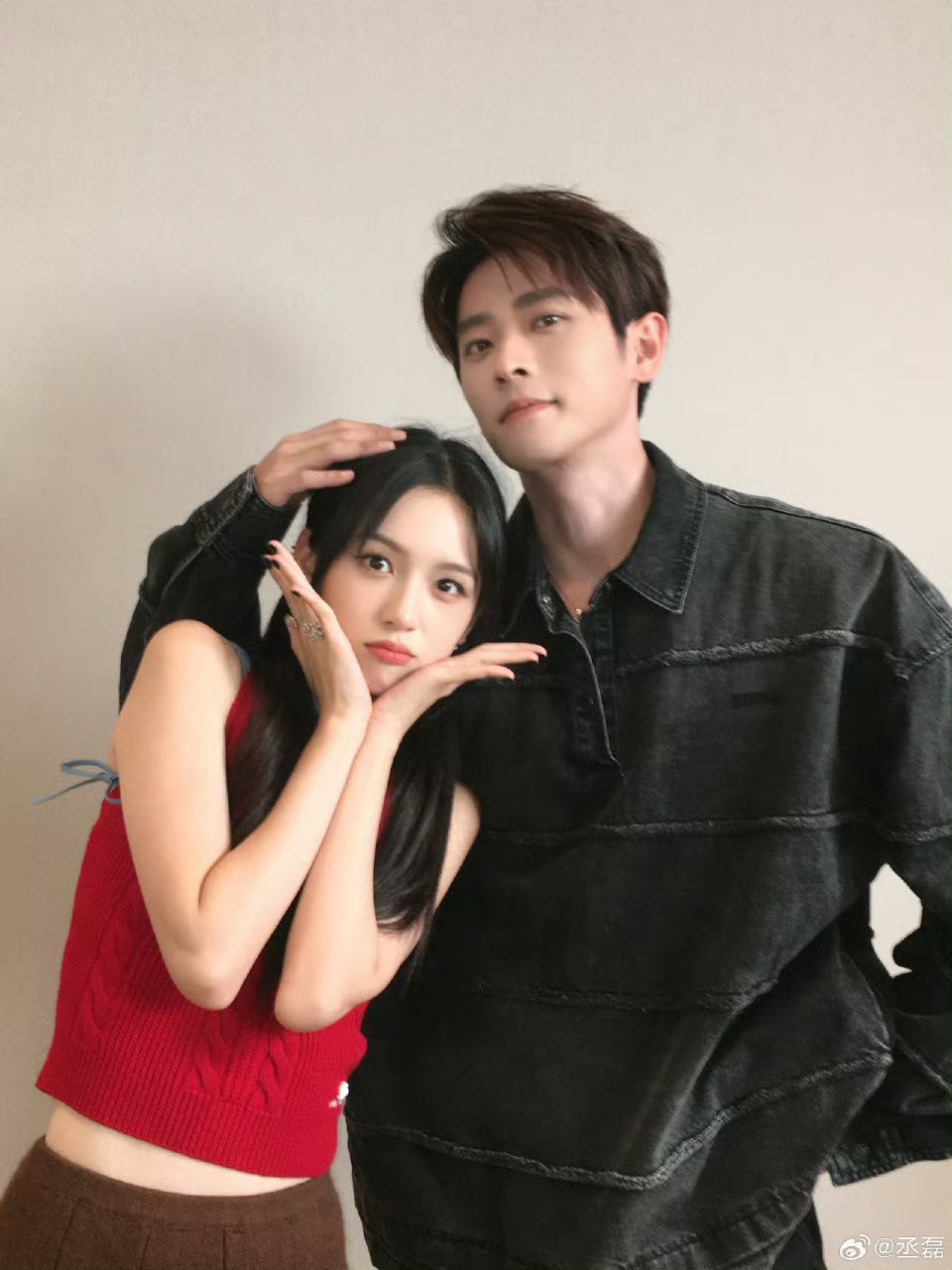 [잡담] 중드 여우남주 토끼여주 케미 개좋아서 짤 보이는거마다 저장함 | 인스티즈