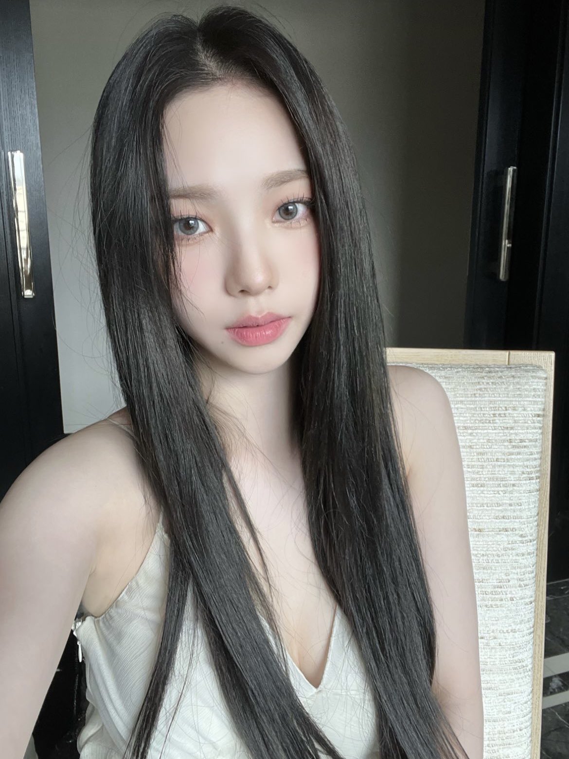 [잡담] 갑자기 보고싶어서 다시 꺼내보는 파리 카리나 | 인스티즈