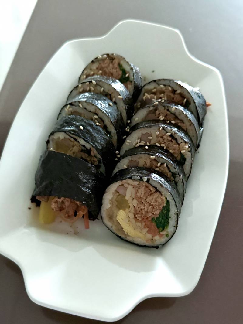[잡담] 김천 김밥쓰니 오늘도 또 .... 오랜만에 또 ..... | 인스티즈