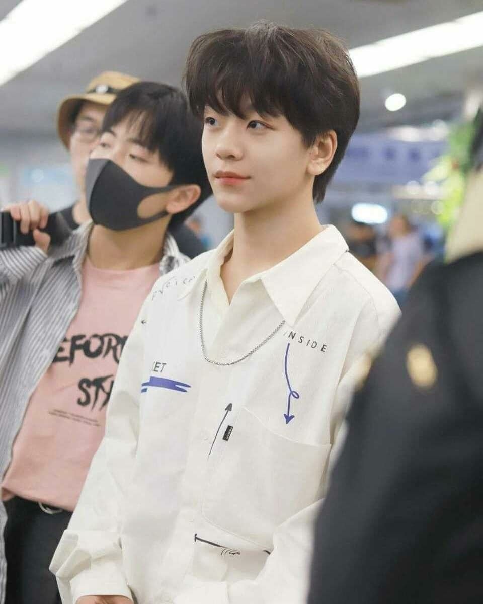 [잡담] 양심에 줠라 찔리지만 허씬롱 애기때 얼굴이 너무 내식임 | 인스티즈