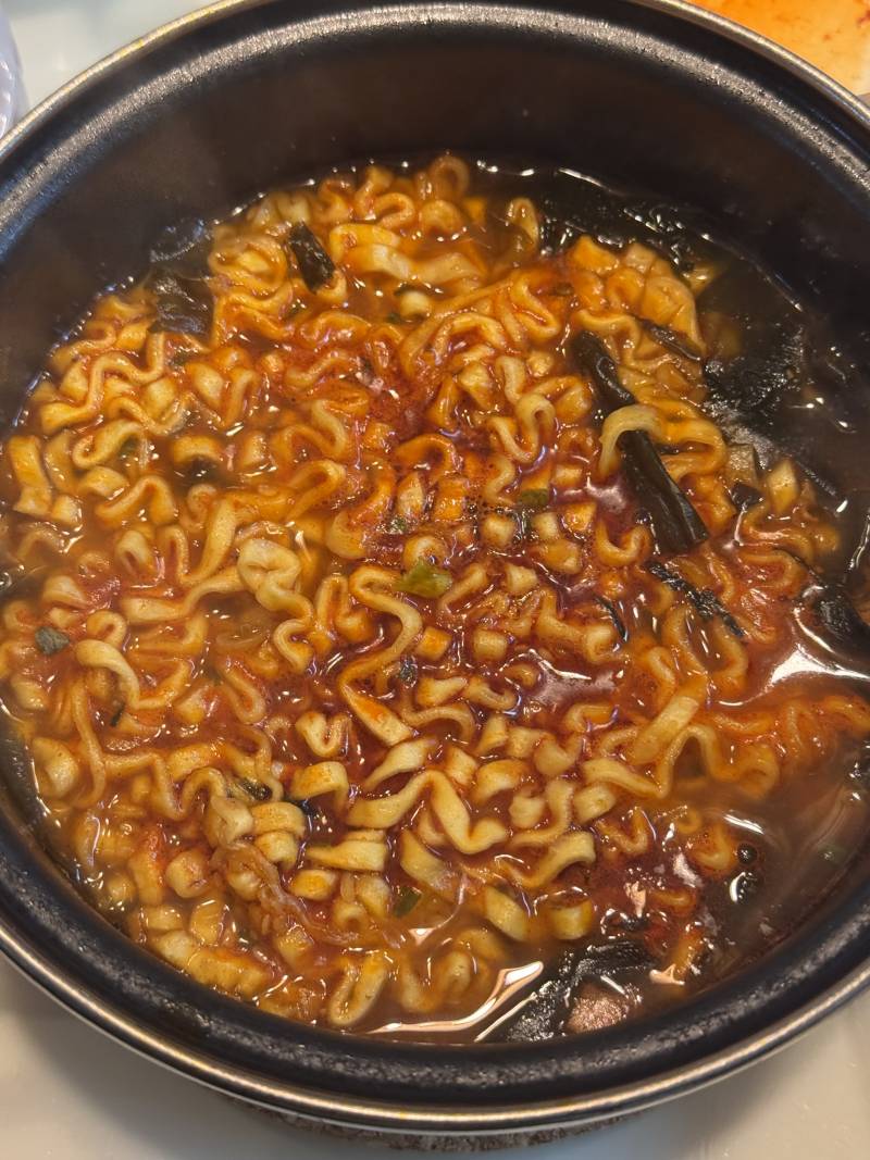[잡담] 불닭미역탕면 걍 특별한 맛은없는데..?? | 인스티즈