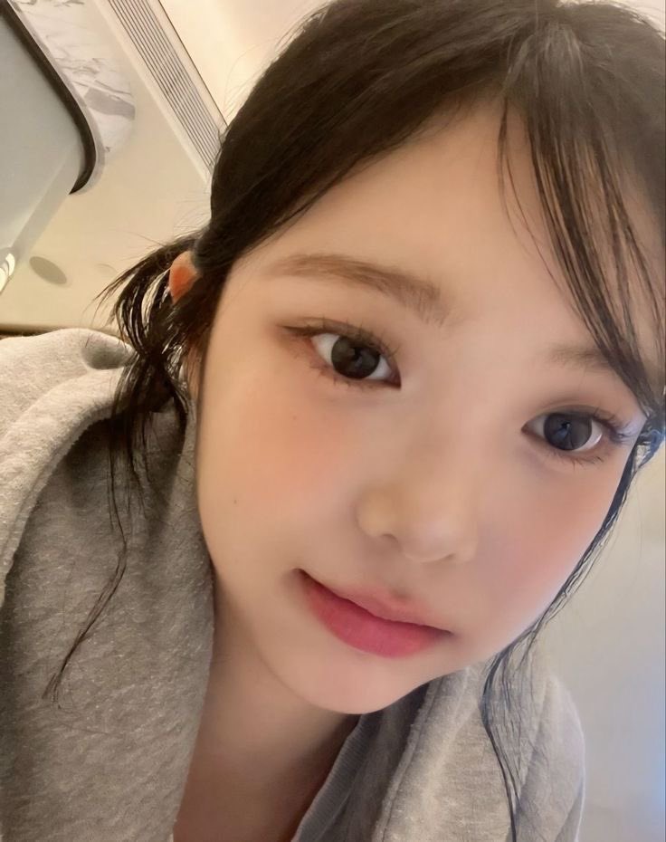 [잡담] 내가 09를... 그것도 여돌 09한테 벼락을 맞는다고? | 인스티즈