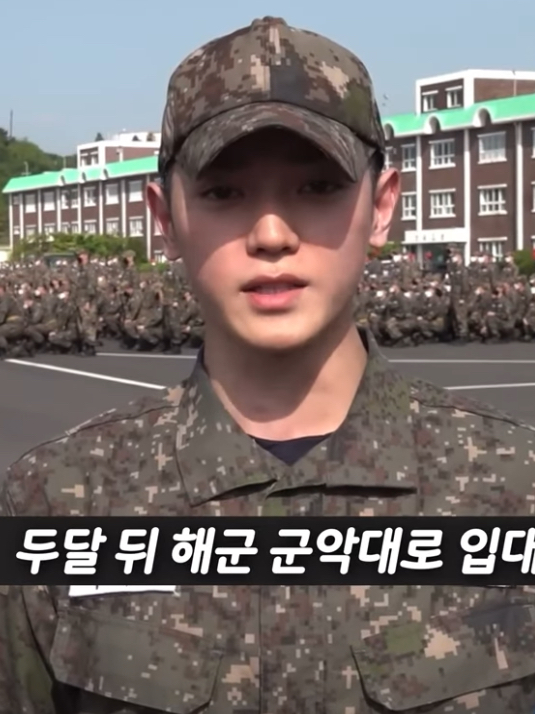 [잡담] 이사람 누구야? 잘 생겼다 | 인스티즈