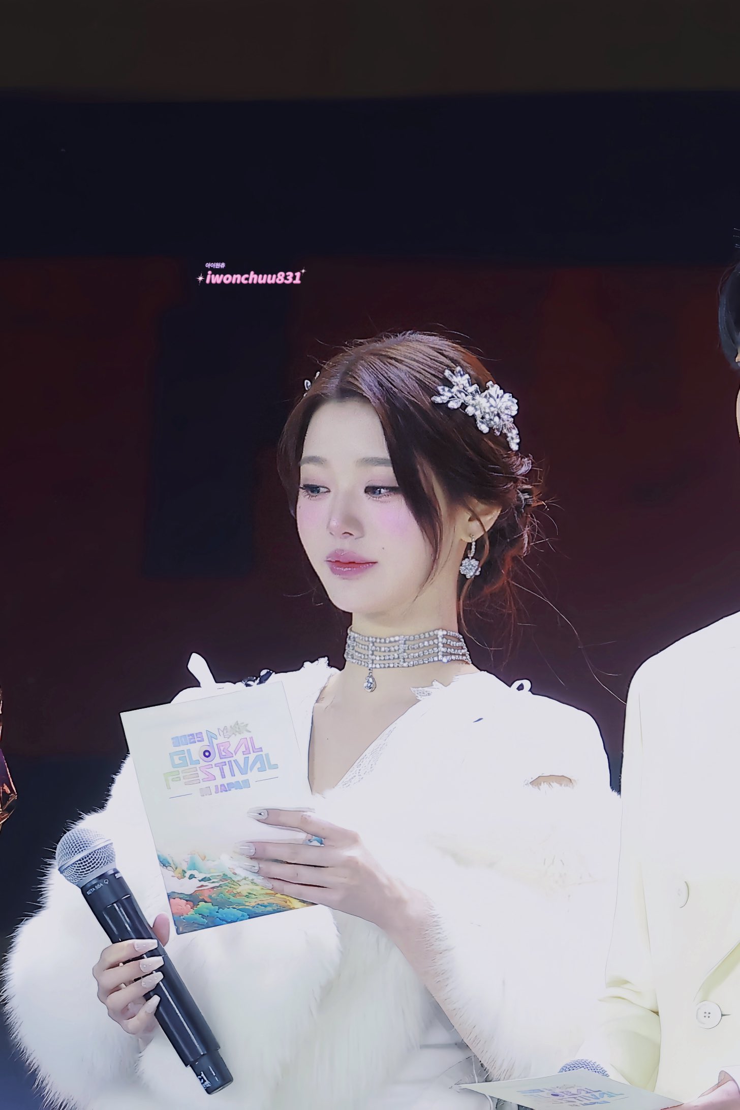 [잡담] 251214 장원영 일본 뮤직뱅크 글로벌 페스티벌 사진들 | 인스티즈