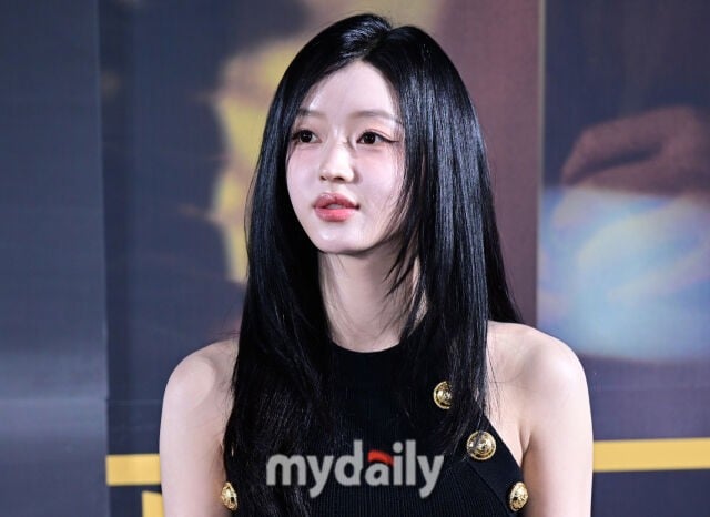 [잡담] 와 근데 친엑 웹툰 백아진 유아랑 개똑같이 생김 | 인스티즈