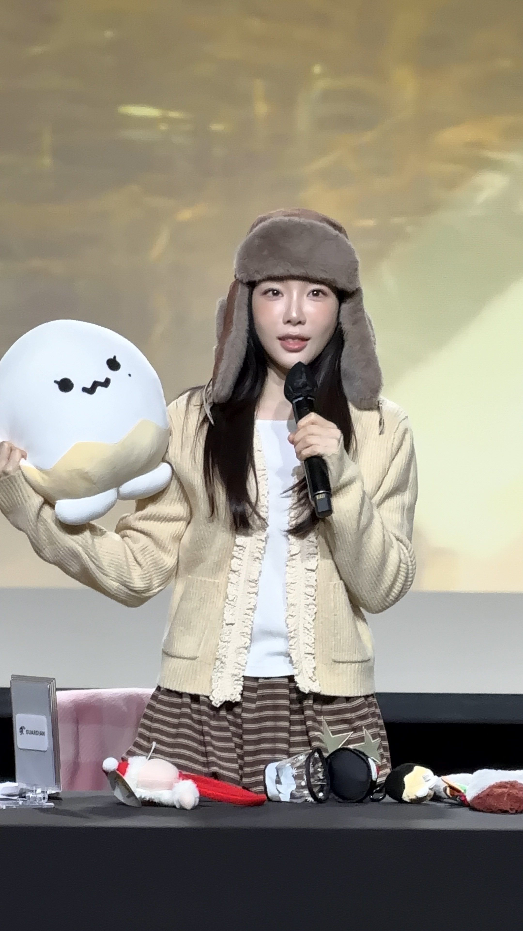 [잡담] 태연웅니 팬싸에서 팬들이 해달라는거 다해주는중 | 인스티즈