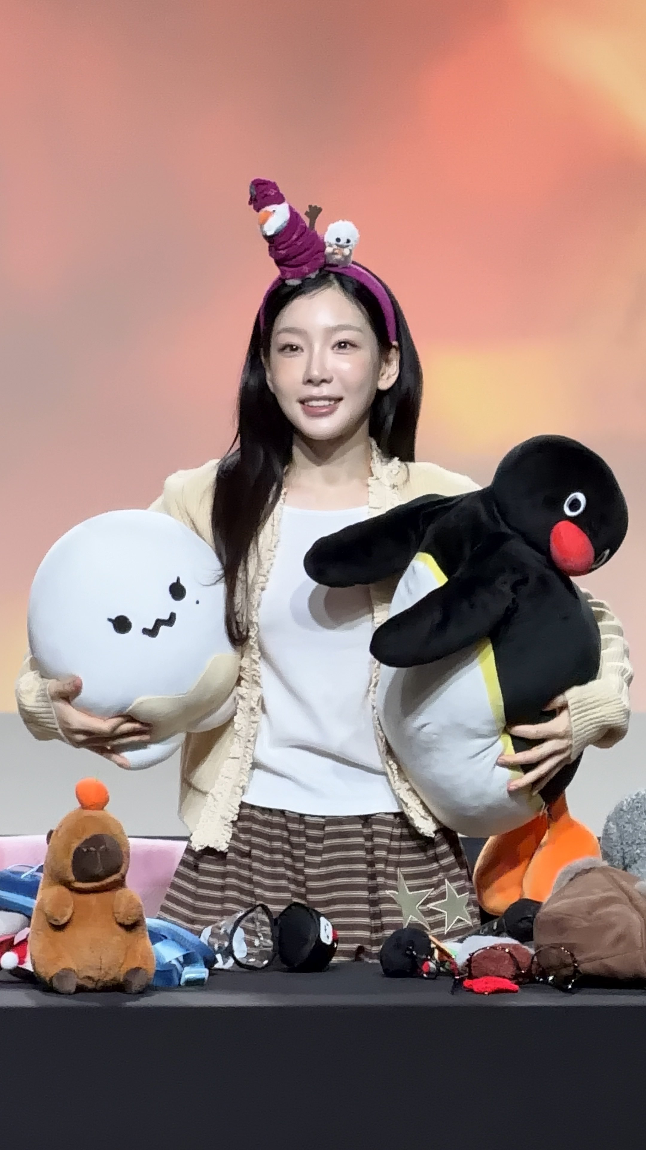 [잡담] 태연웅니 팬싸에서 팬들이 해달라는거 다해주는중 | 인스티즈
