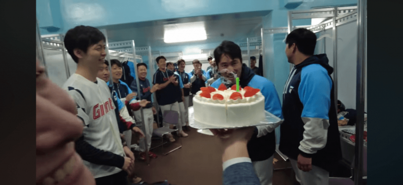 [잡담] 혹시 전준우 요거 무슨 영상인지 아는 갈맥.....? | 인스티즈
