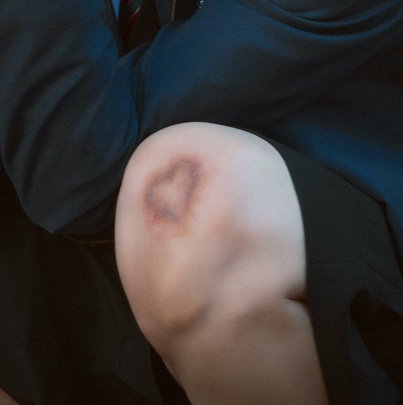 [잡담] 하...아니 볼수록 이상원 무릎하트멍 미친거같네(p) | 인스티즈