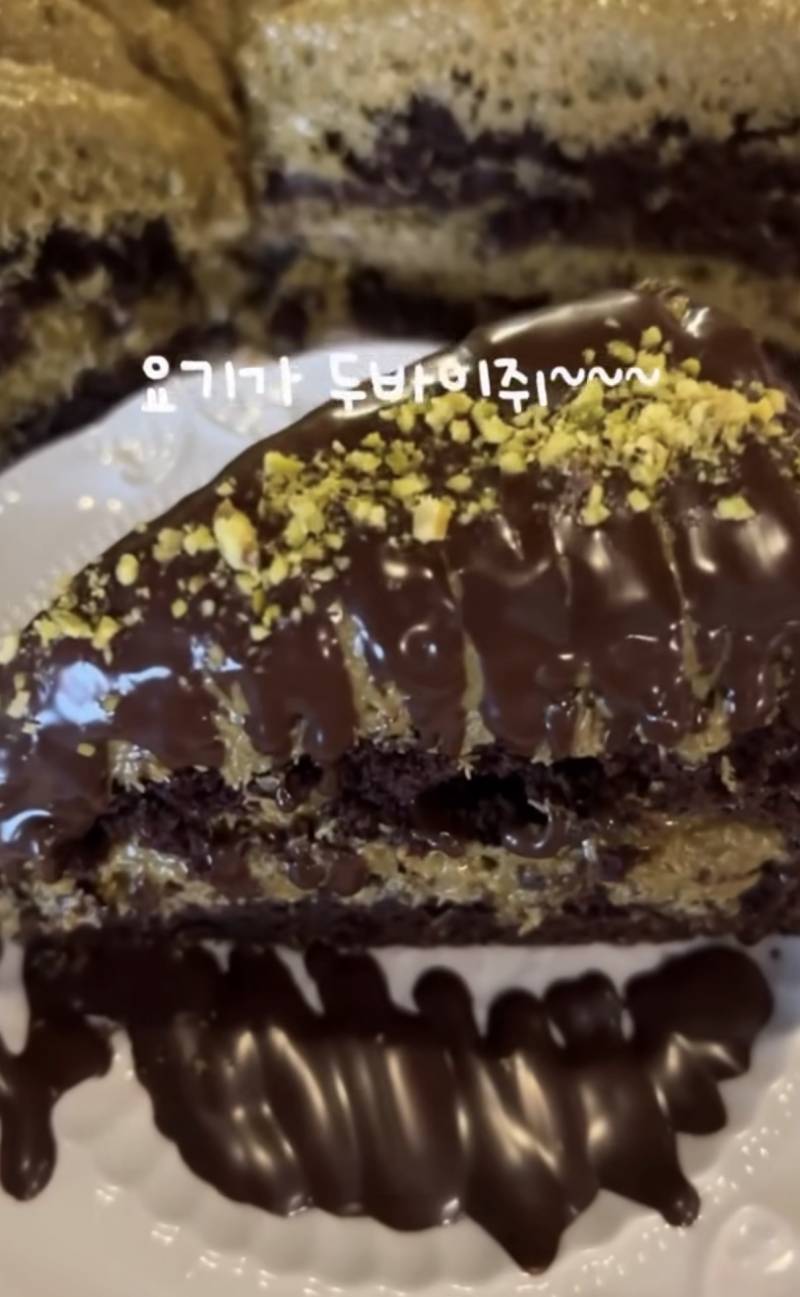 [잡담] 아니 두바이 ㅋㅋ원가 생각하더라도 너무 비싼거 아니냐 | 인스티즈