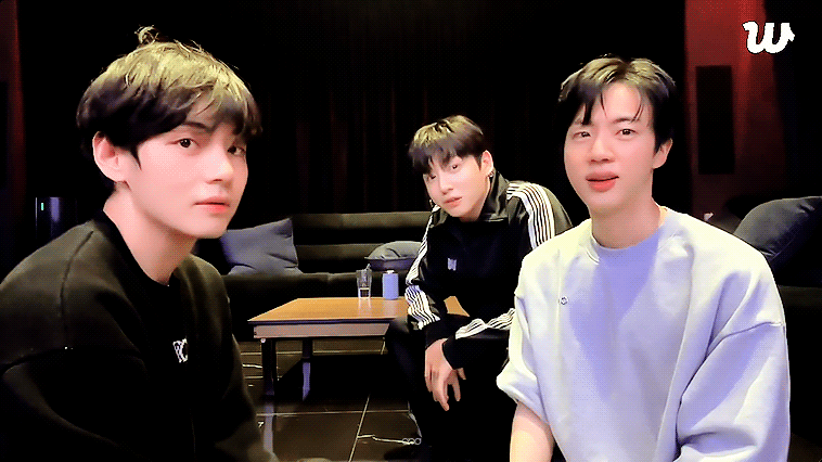 [잡담] 방탄 오늘 정국 1학년, 뷔 2학년, 진 4학년 같음ㅋㅋㅋ | 인스티즈