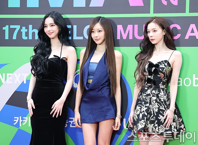 [잡담] 251220 에스파 MMA2025 레드카펫 기사사진 | 인스티즈