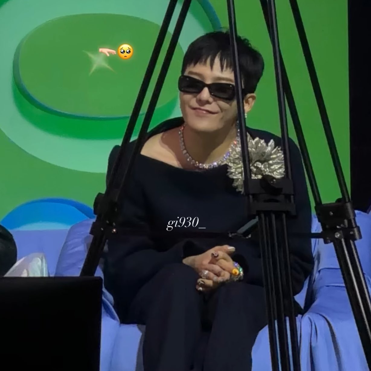 [잡담] 지디 멜뮤 가수석 이거 개좋은 거였구나,,, | 인스티즈