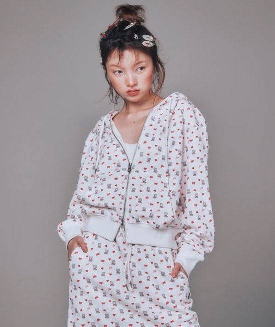 [잡담] 후드집업 뭐가 더 괜찮아 보여? | 인스티즈