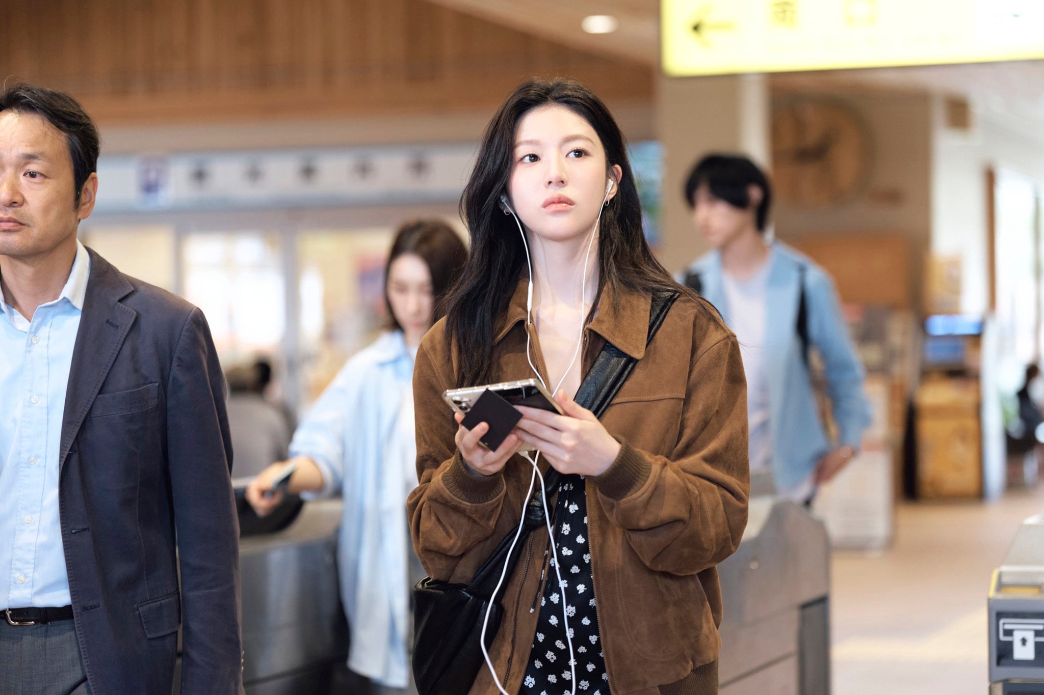 [잡담] 이사통 고윤정 착장 다이쁜데 | 인스티즈