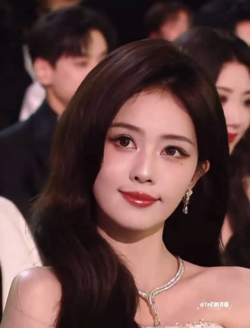[잡담] 중국미녀들 얼굴 특징이 뭐야? | 인스티즈