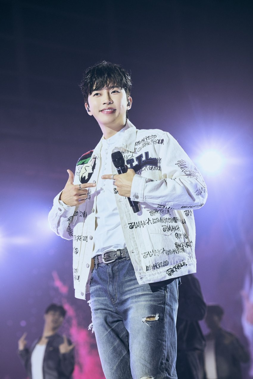 [잡담] 임영웅 2025 전국투어 광주콘서트 단체사진 | 인스티즈