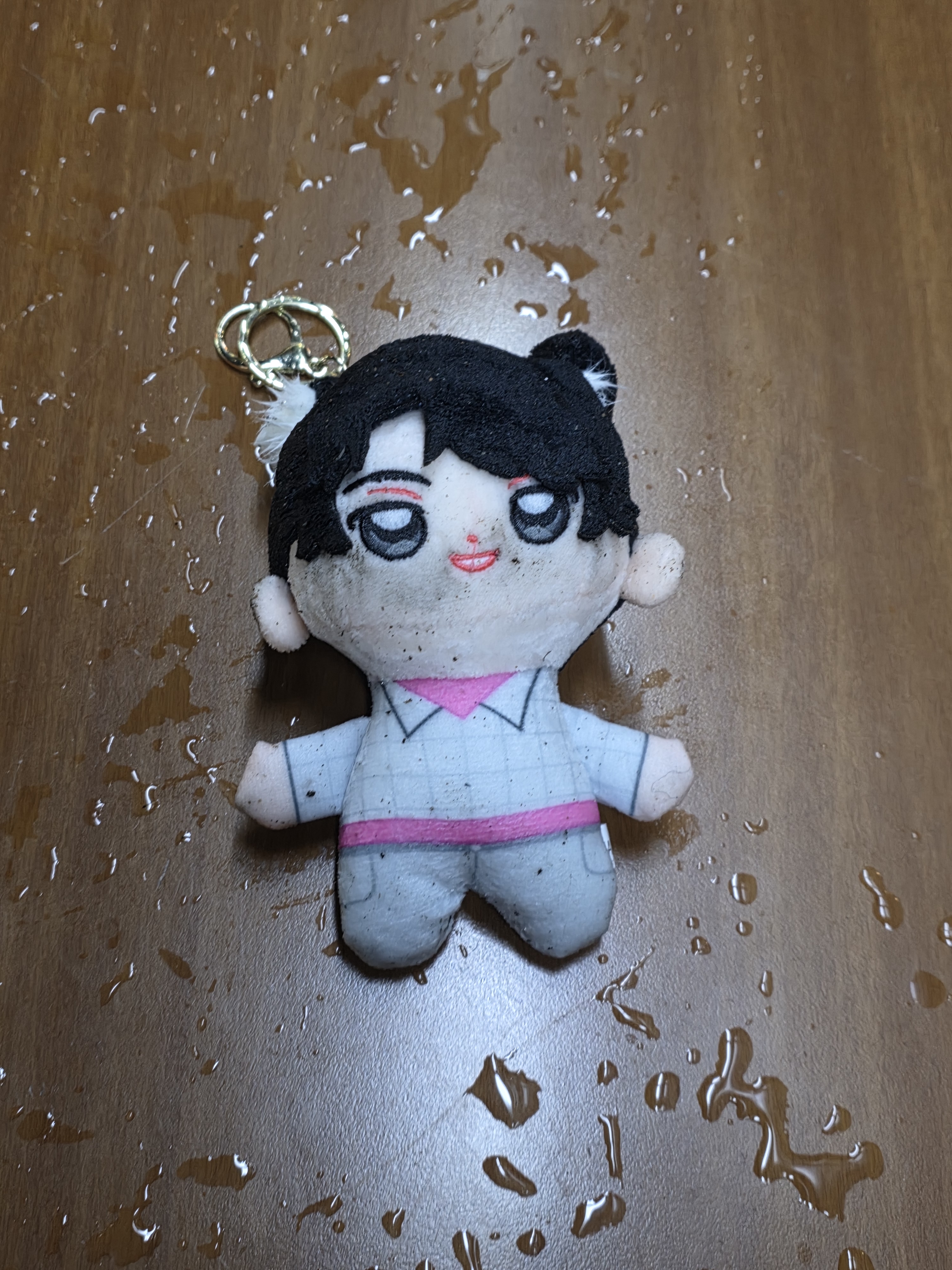 [잡담] 이거 어느 아이돌 인형이야? | 인스티즈