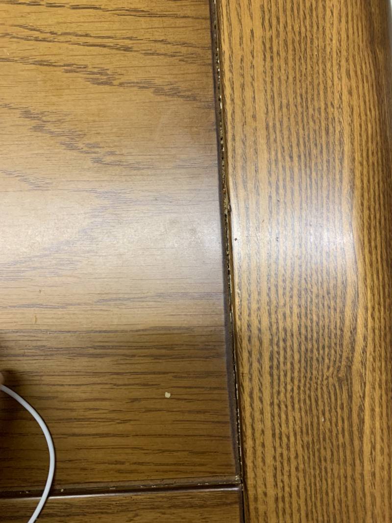 [잡담] 여기에 낀 과자 부스러기는 어떻게 뻬야돼? | 인스티즈