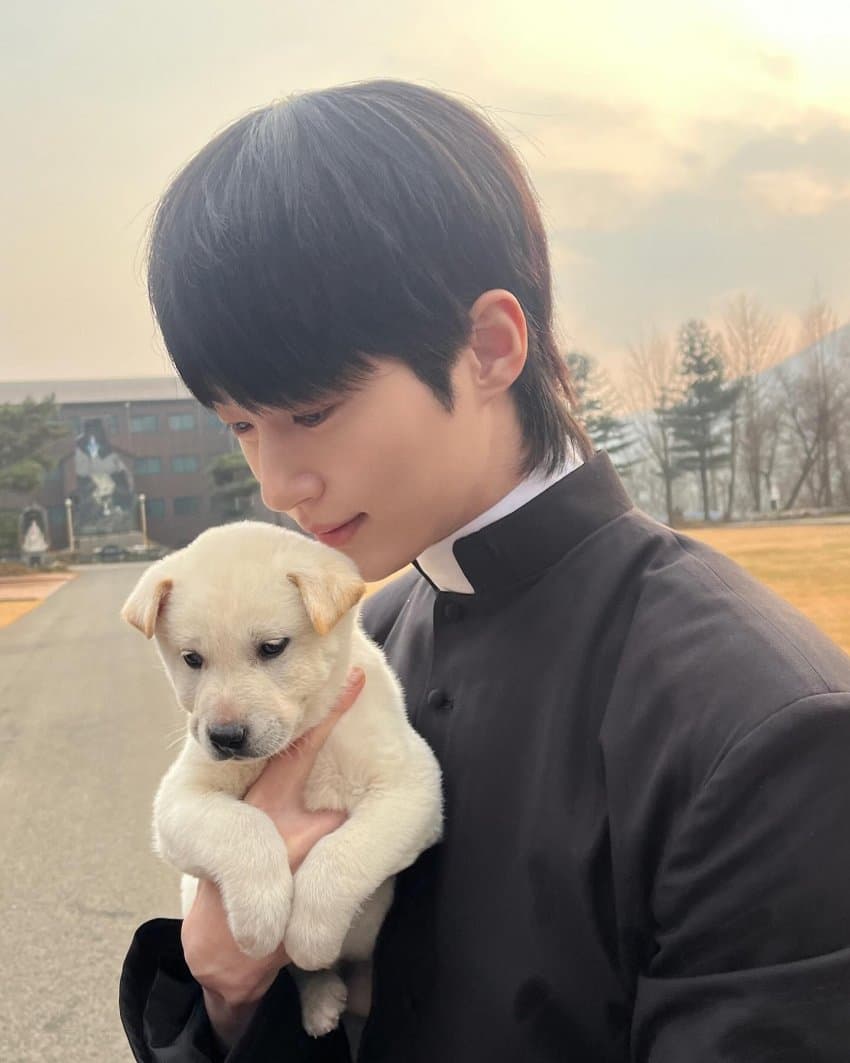 [잡담] 변우석) 쌍둥이 아님??ㅋㅋㅋ | 인스티즈