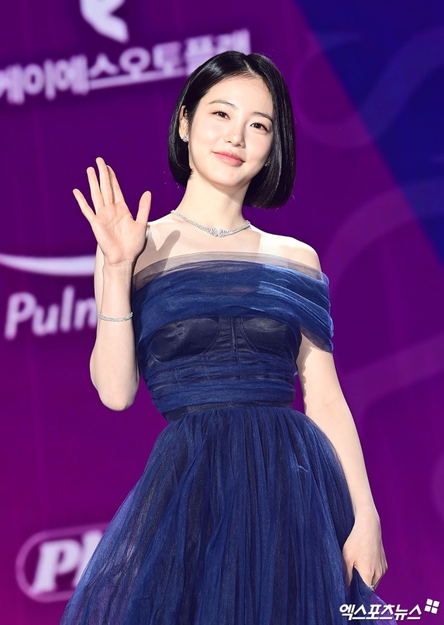 [잡담] 신예은 오늘도 예쁘네 | 인스티즈