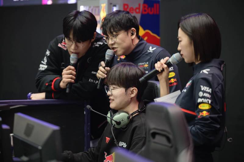 [잡담] 레드불 인스타) 연말을 마무리하는 최고의 방법 @t1lol | 인스티즈