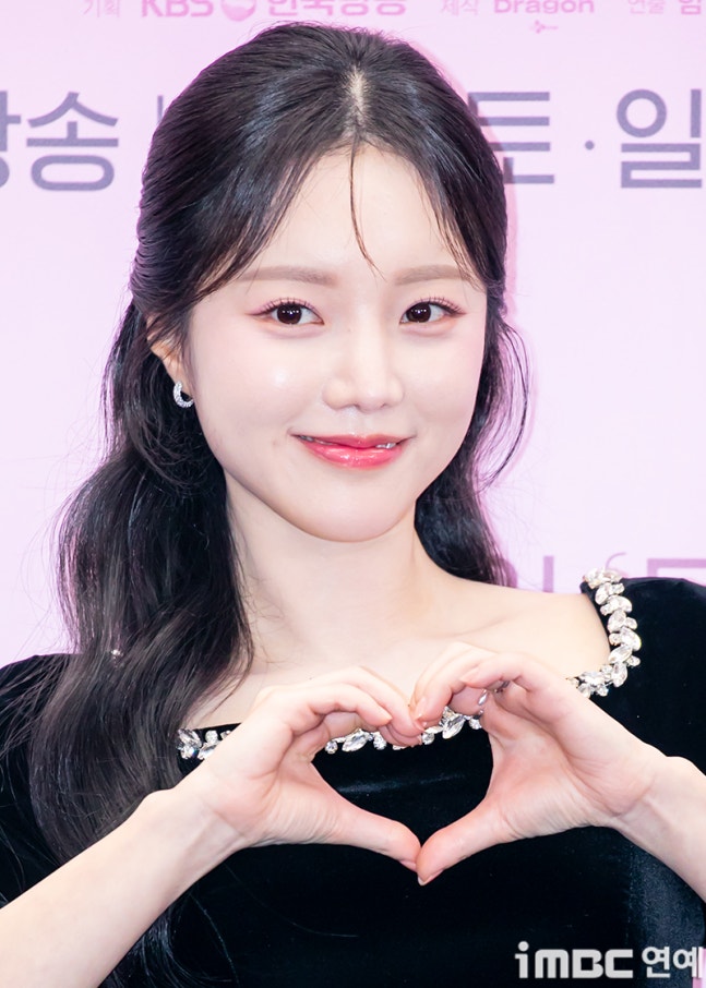[잡담] 은애하는도적님아) 제작발표회 포토타임 남지현,문상민,홍민기,한소은 | 인스티즈