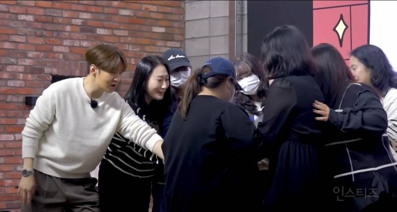 최애랑 하이파이브하면서 게임할수있다면..? | 인스티즈