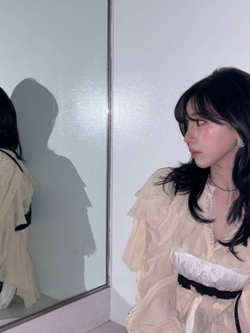 새해 맞이 인스타 게시물 올려주는 에스파 카리나 윈터.jpg | 인스티즈