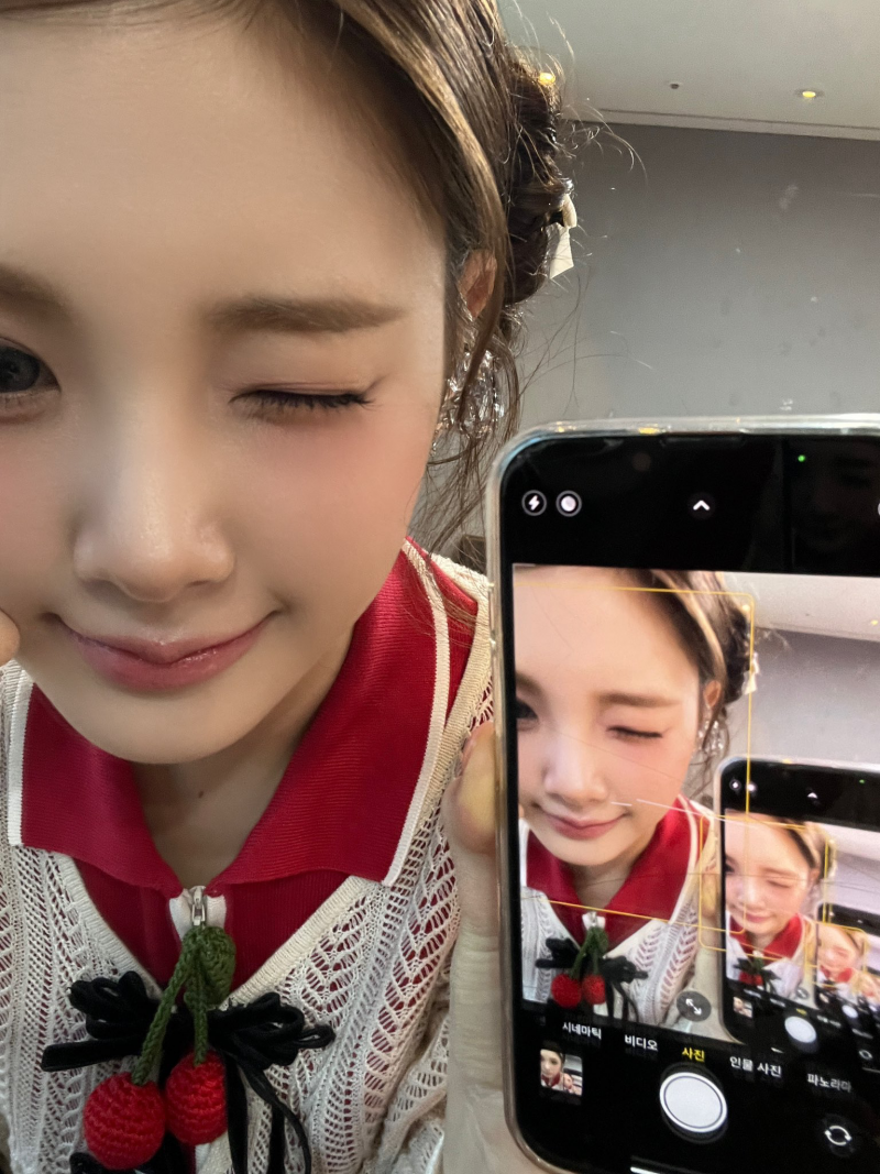 새해부터 여친짤로 알티타고 있는 신인 여돌 | 인스티즈