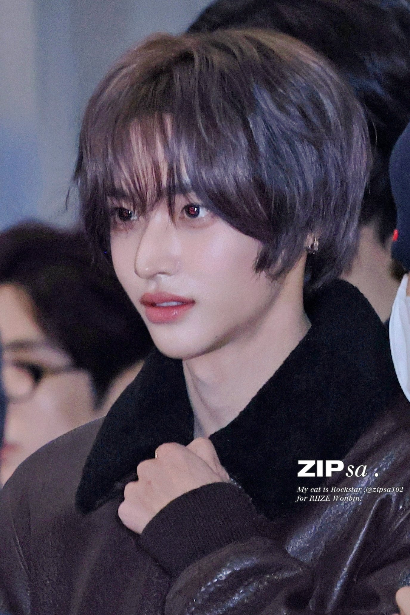 [잡담] 원빈 왼얼 오얼 정말 확 다르네 | 인스티즈