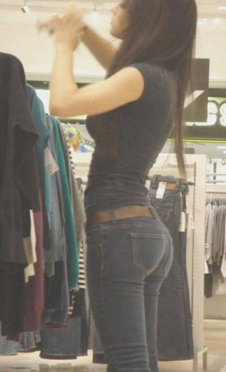[잡담] 이런 엉덩이는 운동한거야 타고난거야? | 인스티즈