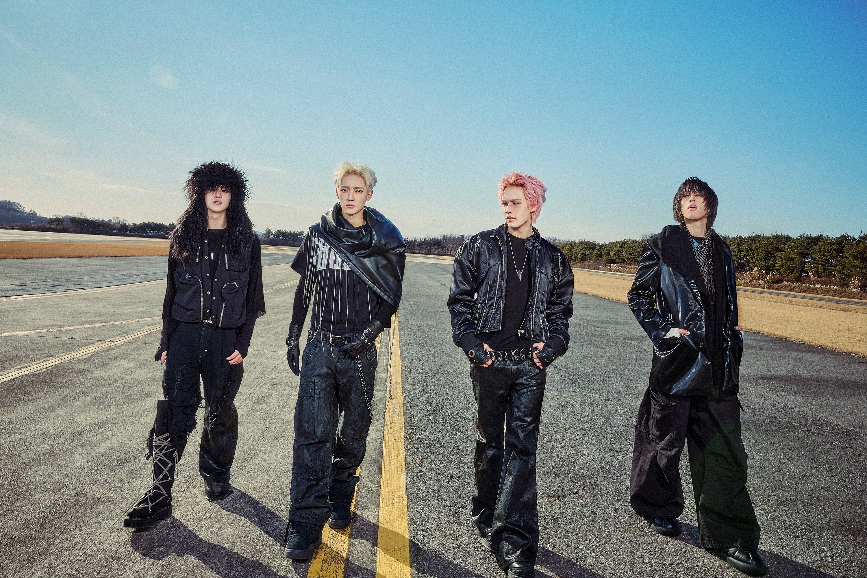 더블 타이틀로 컴백하는 FNC 신인 밴드 AxMxP | 인스티즈