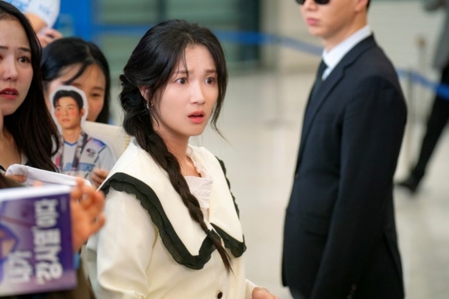 [정보/소식] 오인간) 김혜윤X로몬 9년 후 동상이몽 재회 포착→ 전세 역전에 시청자도 놀랐다(오늘부터) | 인스티즈