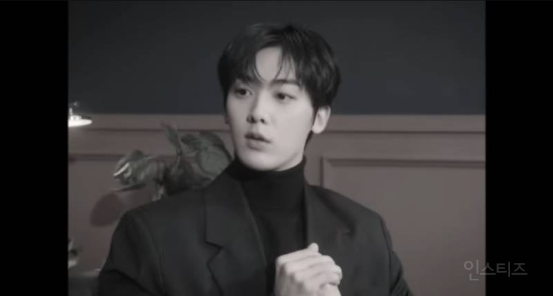 이제는 내가 형이라며 문빈에게 선물준 윤산하.jpg | 인스티즈