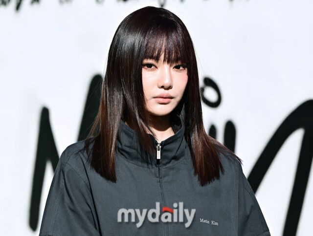[잡담] 260127 닝닝 마뗑킴 포토콜 기사사진 | 인스티즈