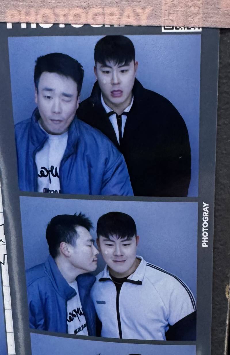 [잡담] 남자 둘이서도 인생네컷 찍어..? 이거 뭥미 | 인스티즈