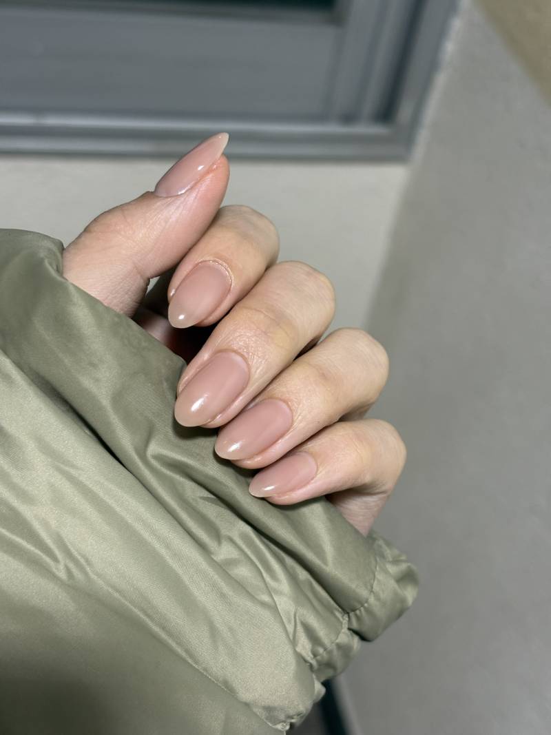 [잡담] 네일 받았는데 컬러 레전드 예쁘다🙊✨ | 인스티즈
