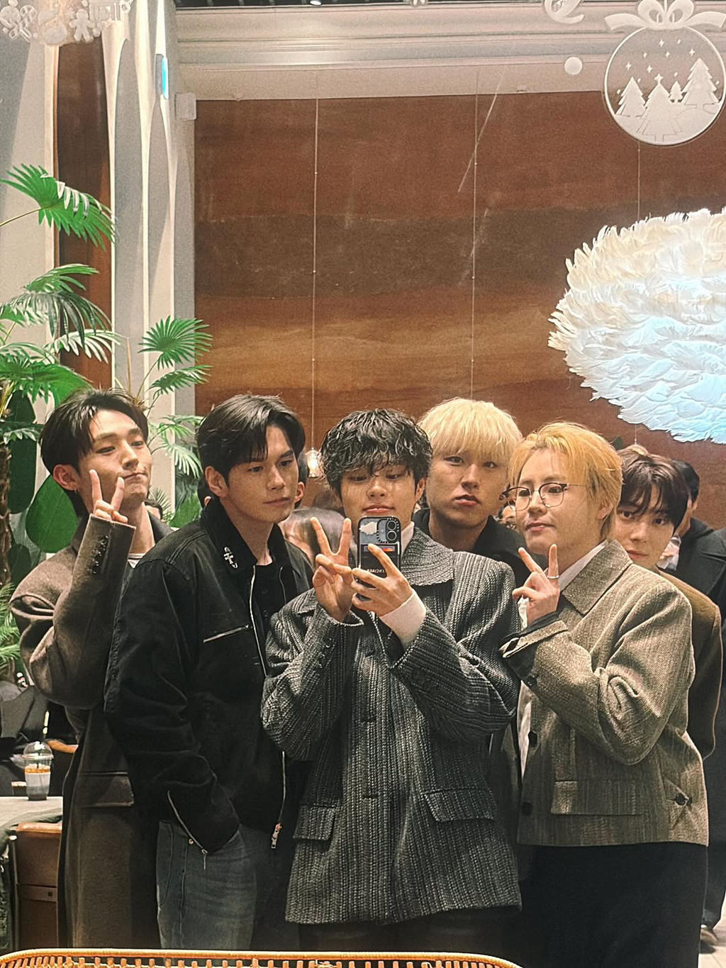 [잡담] 대휘가 워너원 사진 올려줌 | 인스티즈