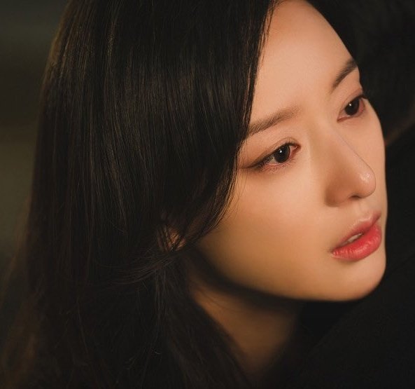 [잡담] 요즘 여기저기 말 많긴하던데 이사통보면서 진짜 계속 생각나긴해 | 인스티즈