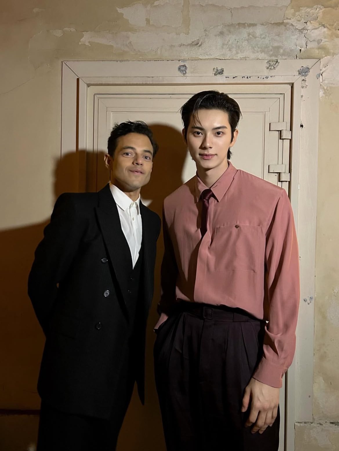 [잡담] 이채민 인디핑크색 너무 잘 어울려 | 인스티즈