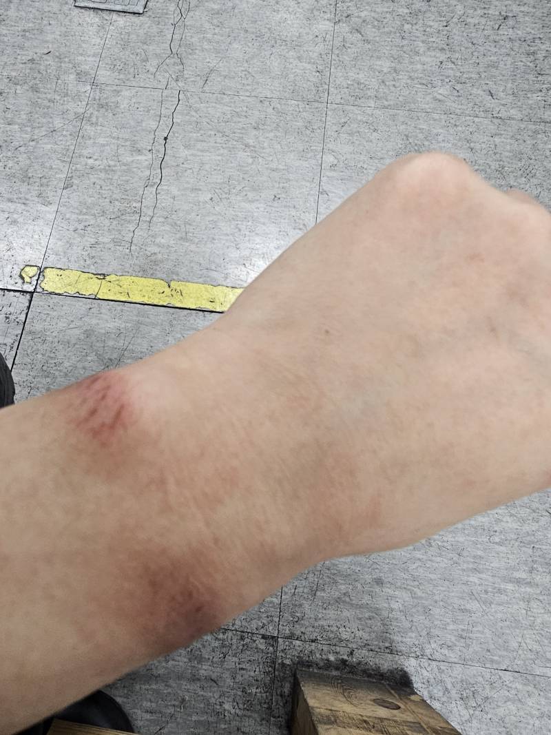 [잡담] 이거 뭐라고그래? 이름을 몰라서 검색도 어렵네 ㅠ | 인스티즈
