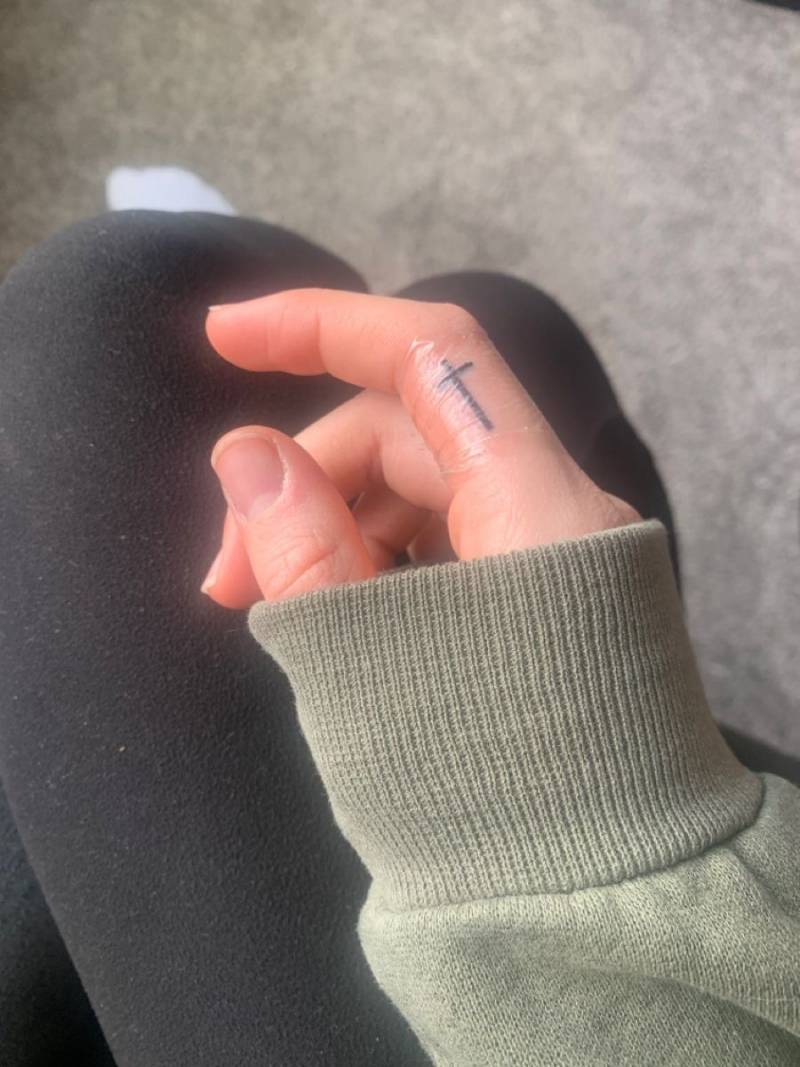 [잡담] 얘들아 너네 이런 타투도 인식 안좋아??ㅠㅠㅠㅠ | 인스티즈