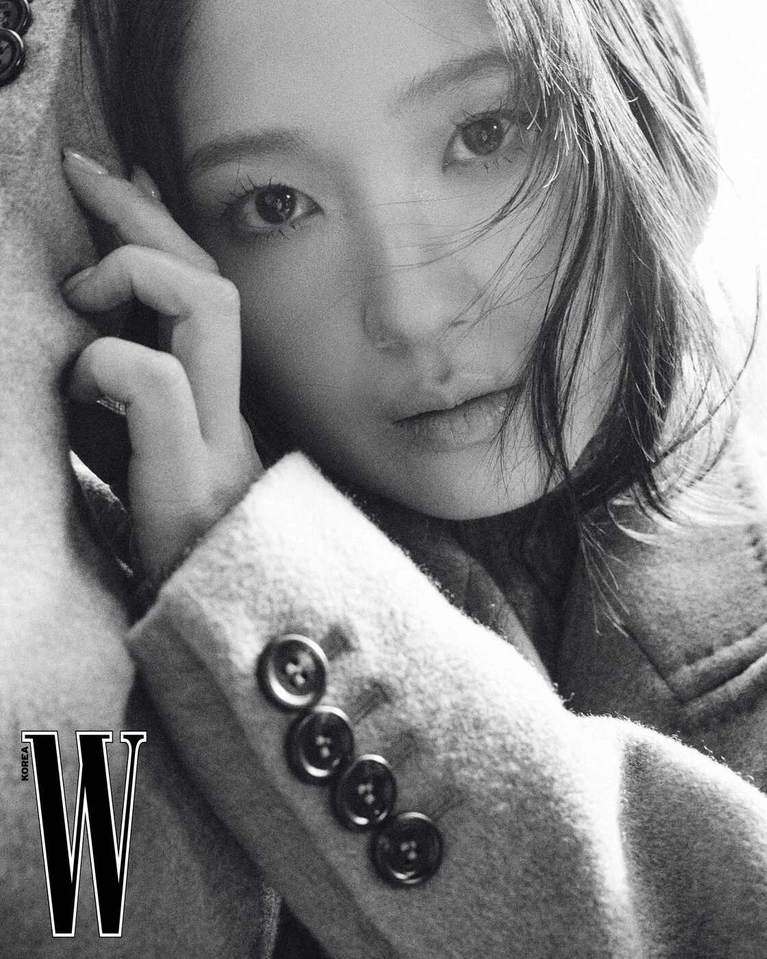 [잡담] 김혜윤 로몬 W 화보 b컷 분위기 너무 좋다 | 인스티즈