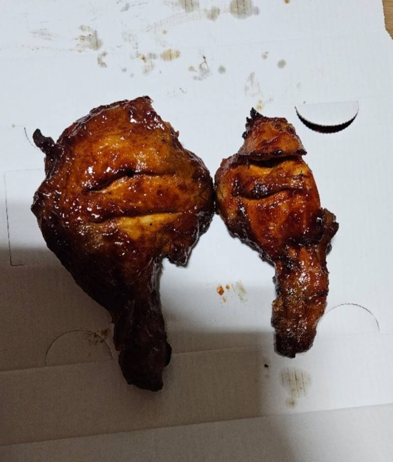 [잡담] 자메이카 치킨 이거 환불 안 되겠지...? | 인스티즈